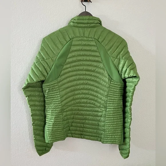 NWOT. Eddie Bauer First Ascent Down Jacket. Size S Color: Green - Picture 4 of 9